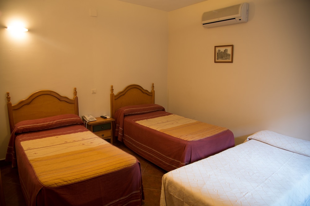 Twin Room photo 2
