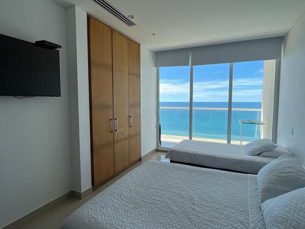 Family Apartment photo 2