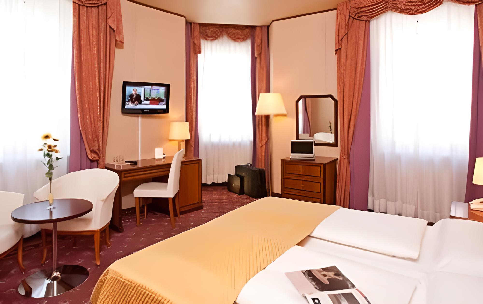 Business Double Room
