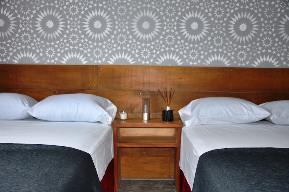Quadruple Room - Photo 2