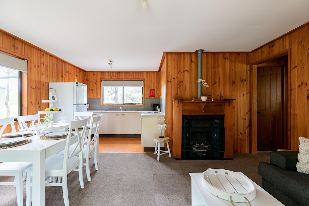 Standard Suite, 1 Bedroom, Kitchen (Merlot 2 guest 1 night) photo 2