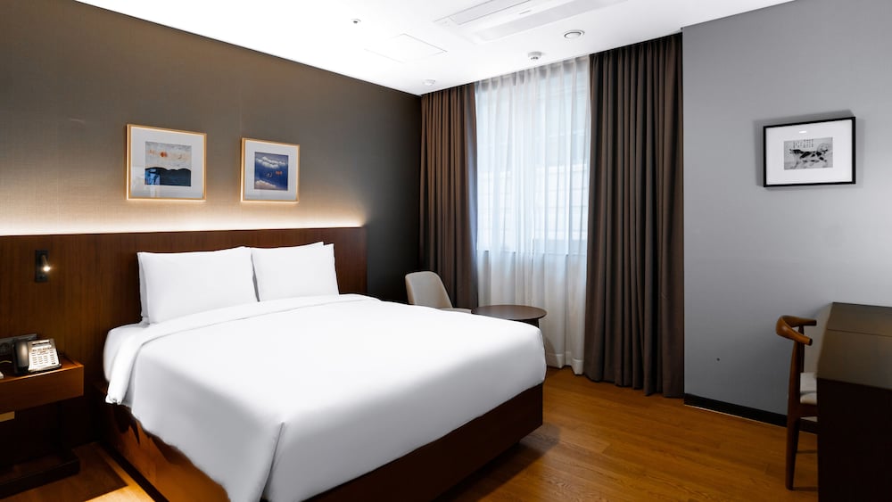 Deluxe Double Room - Photo 1