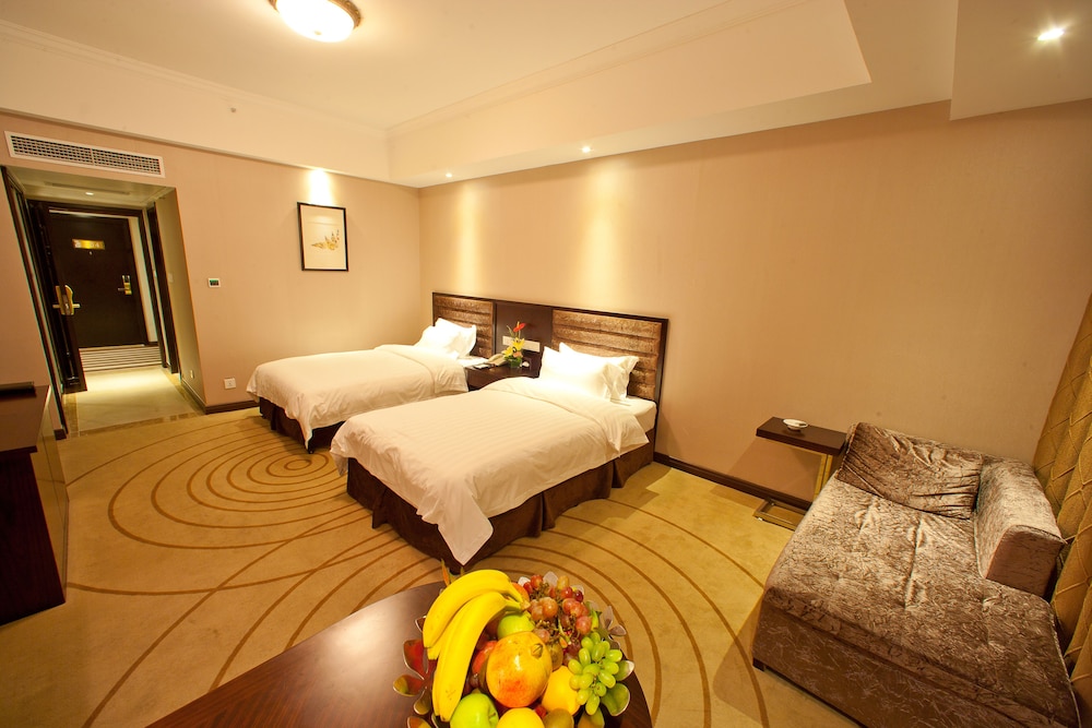 Standard Twin Room - Photo 1