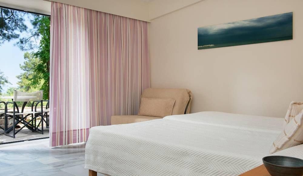 Double Room (Hillside)