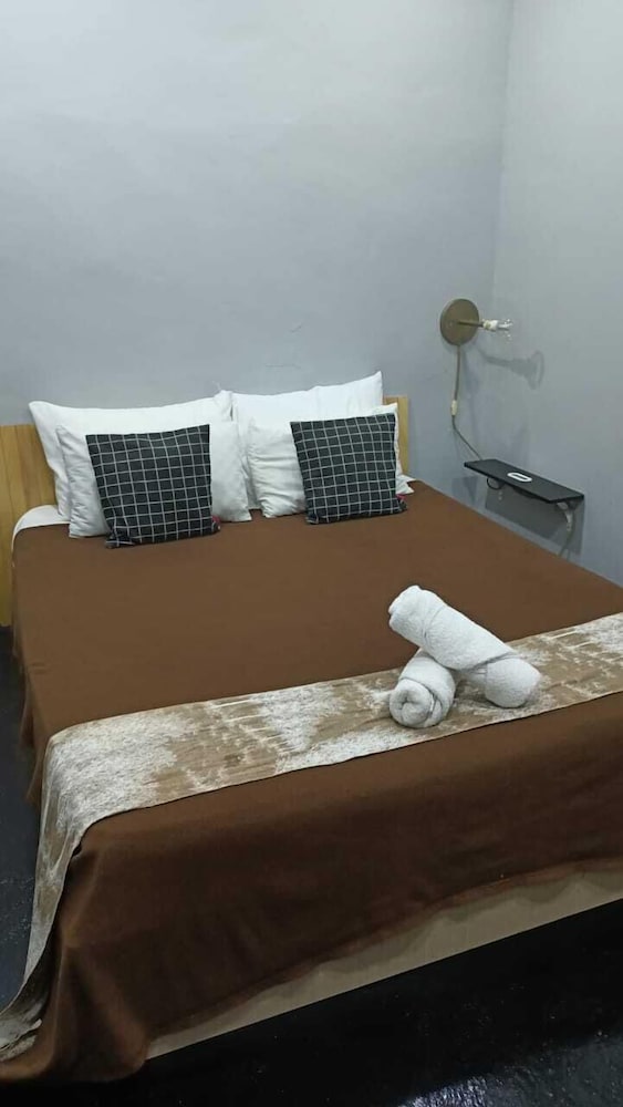 Standard Double Room - Photo 4