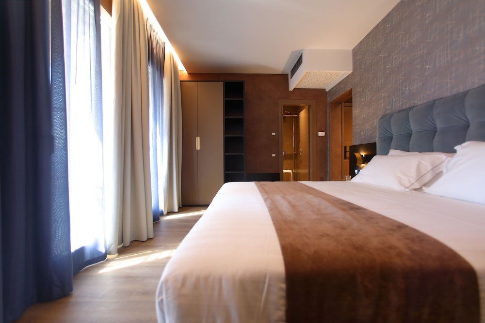 Classic Double Room - Photo 2