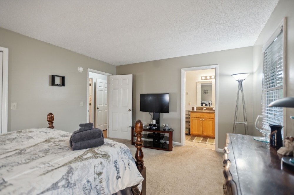 House, 3 Bedrooms photo 1