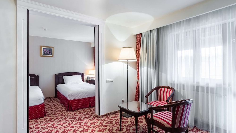 Junior Suite, 2 Twin Beds photo 1