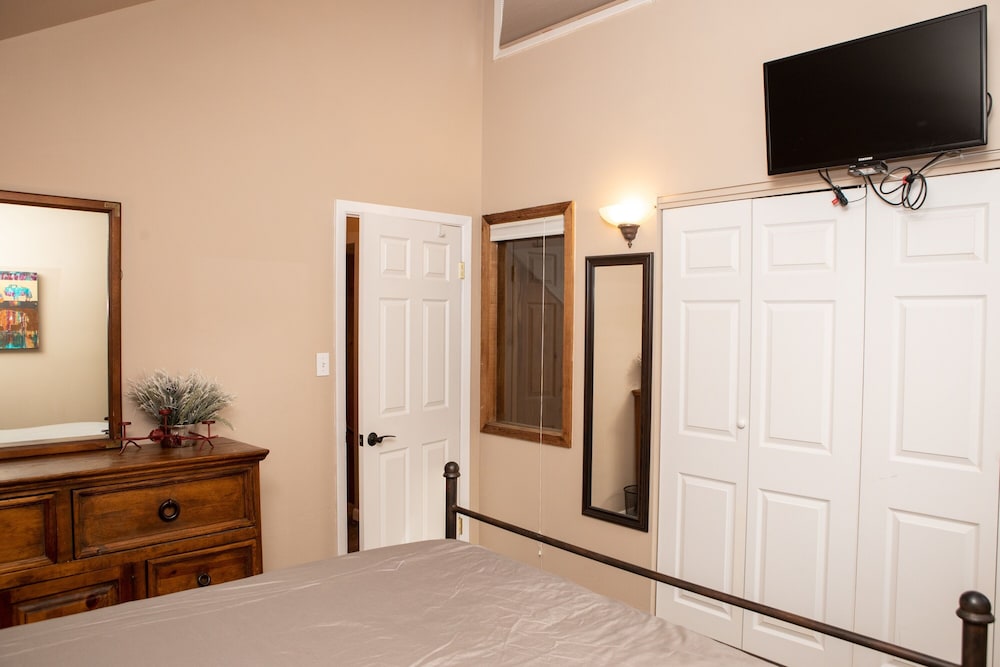 Townhome, 3 Bedrooms