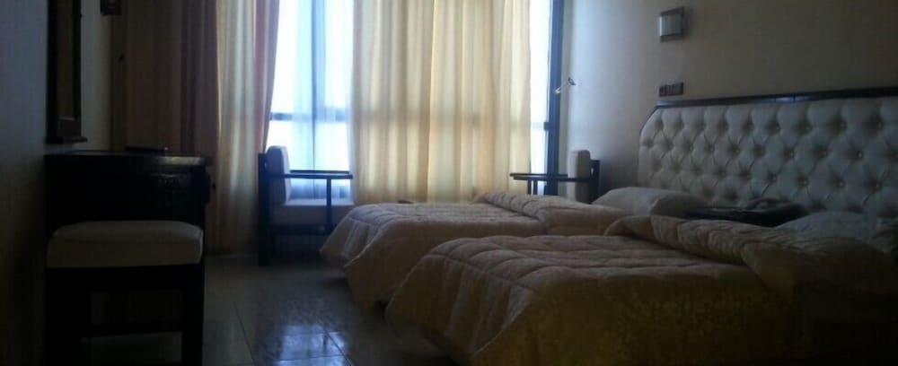 Apartment, 2 Bedrooms, Non Smoking photo 1