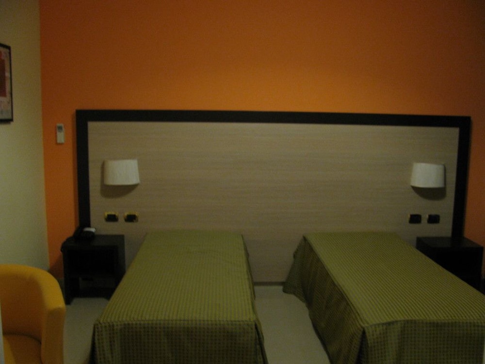 Basic Triple Room - Photo 5