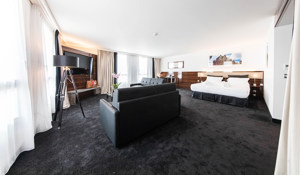 Suite (Privilege) - Photo 8