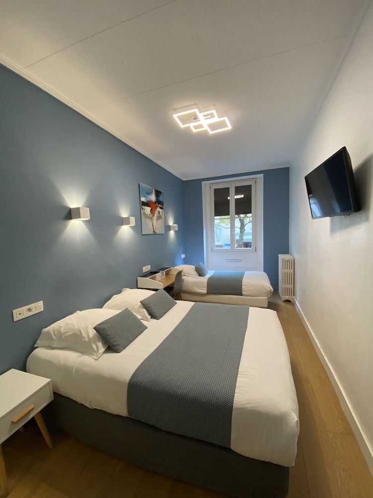 Design Triple Room