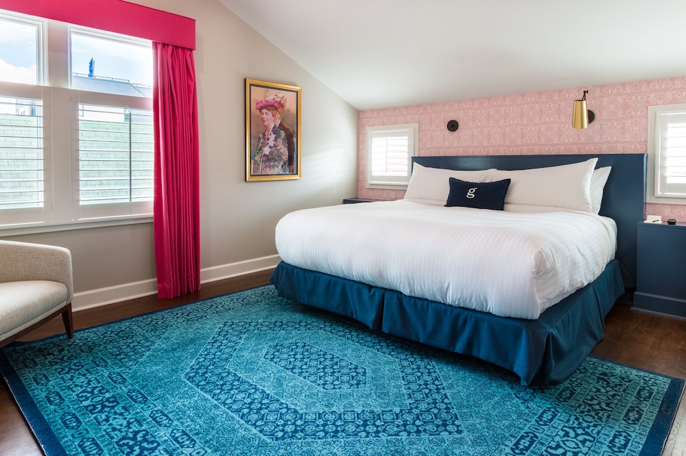 Standard Double Room, Ensuite (10. The Roosevelt)