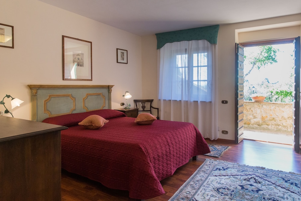 Deluxe Room, 1 Bedroom photo 1