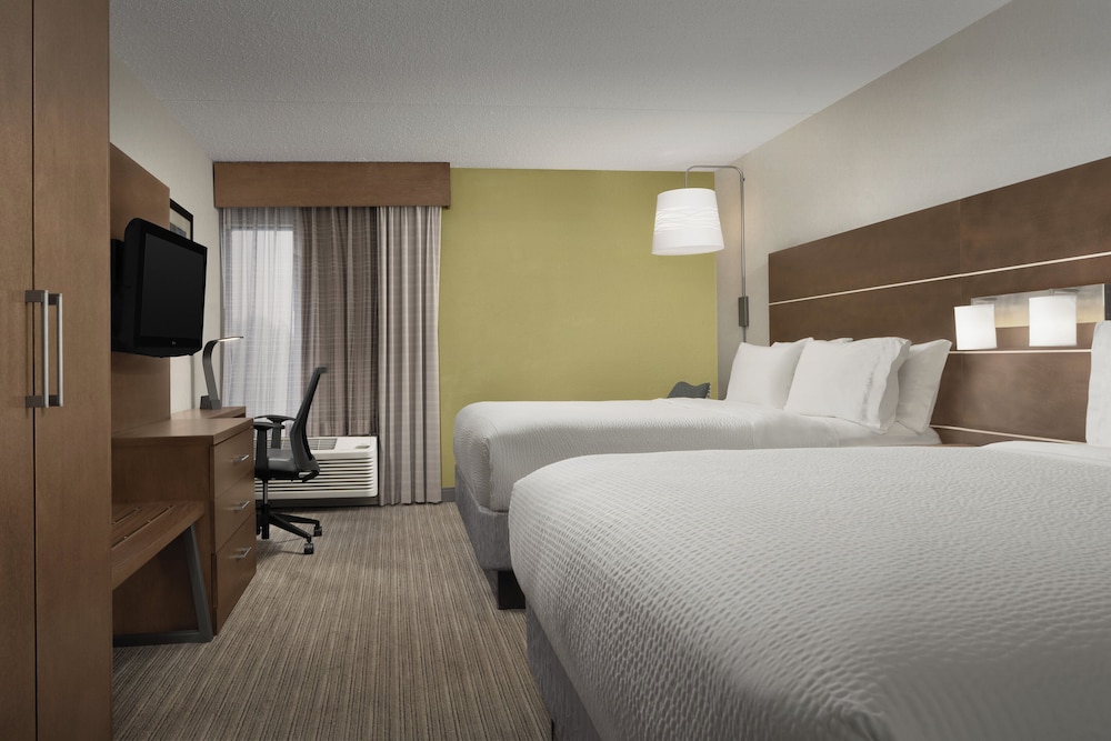 Standard Room, 2 Queen Beds, Accessible (Communications Accessible) - Photo 4