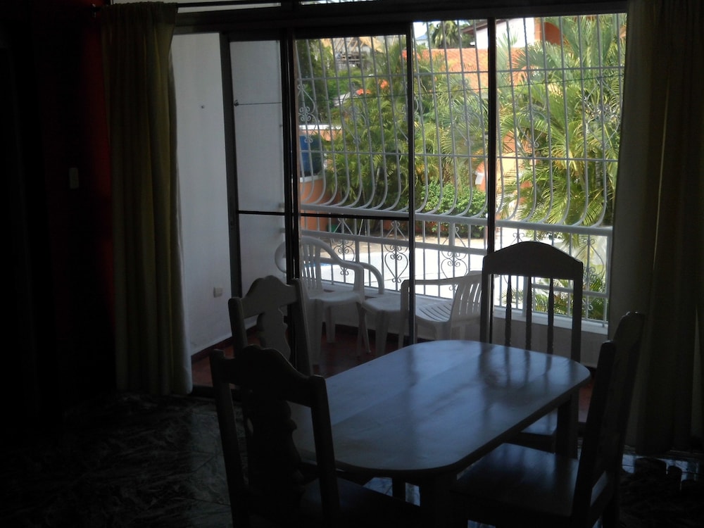 Economy Apartment, 1 Bedroom, Smoking, Garden View photo 3