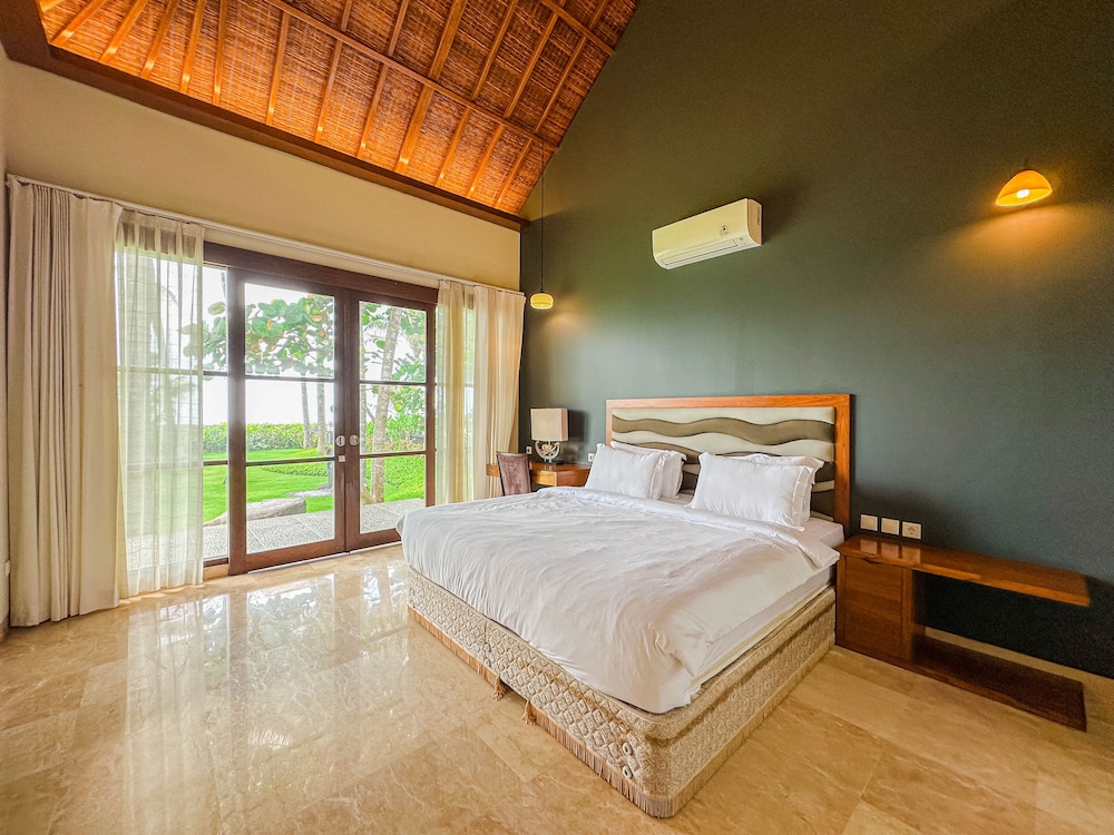 Villa, 5 Bedrooms photo 1