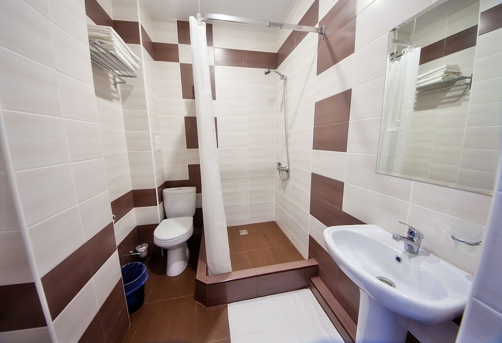 Standard Double or Twin Room, Balcony photo 3