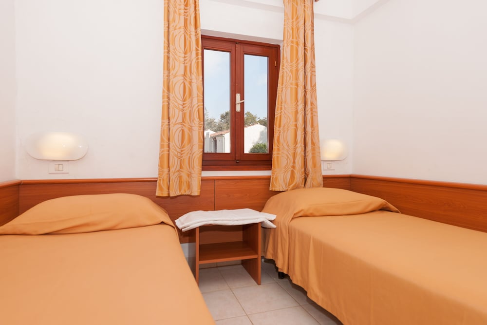 Premium Apartment, 2 Bedrooms, Terrace, Garden View photo 3