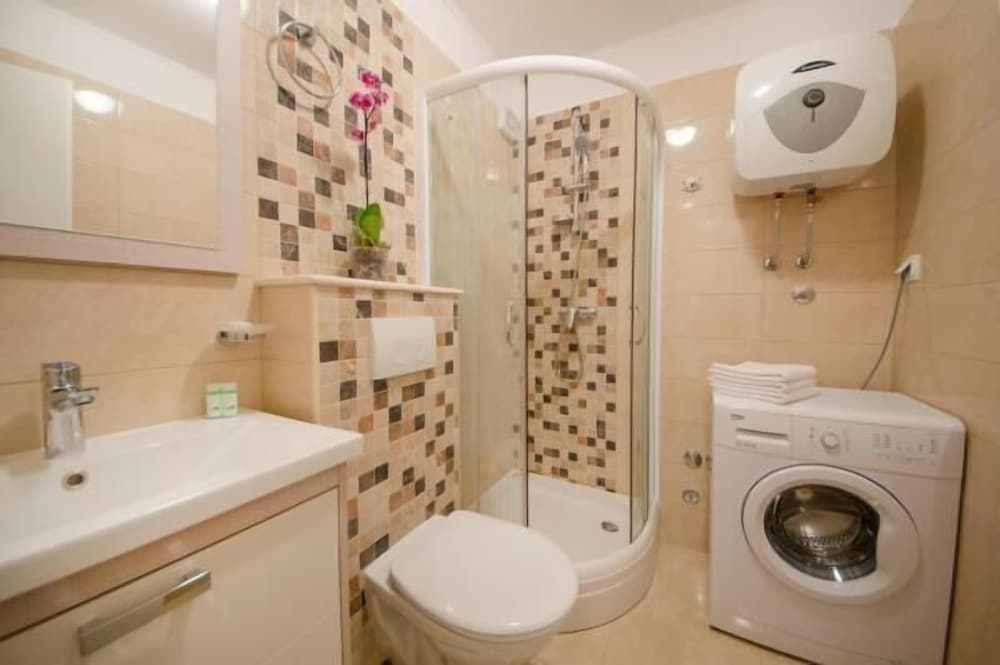 Studio (Guest House Mia (ST) - Standard Studi) photo 2