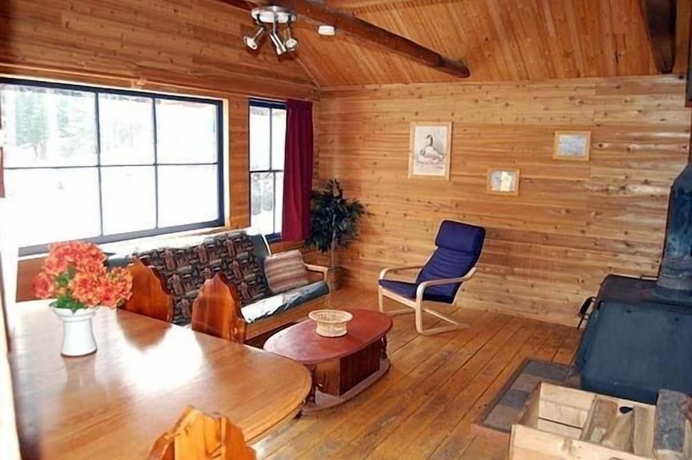 Cabin 16, 2 Bedrooms