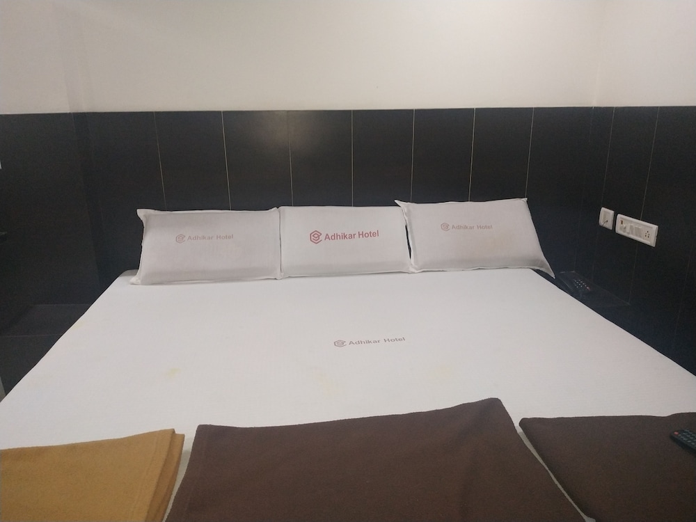 Deluxe Triple Room (Ac)