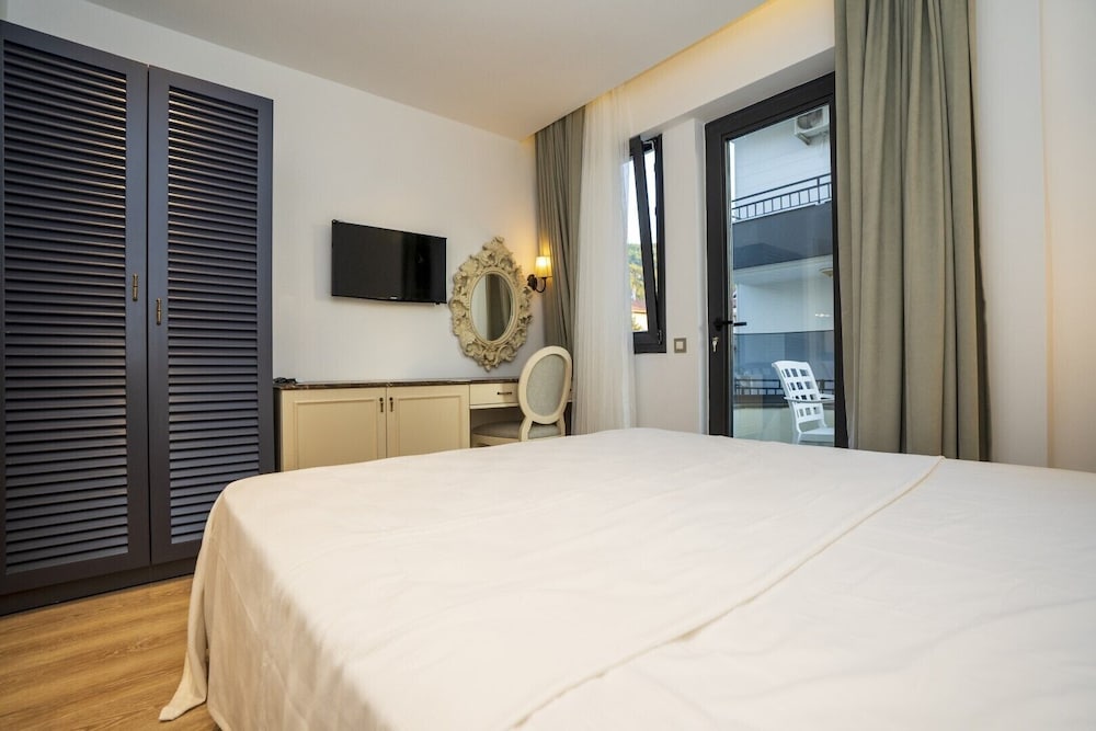 Standard Studio Suite - Photo 3