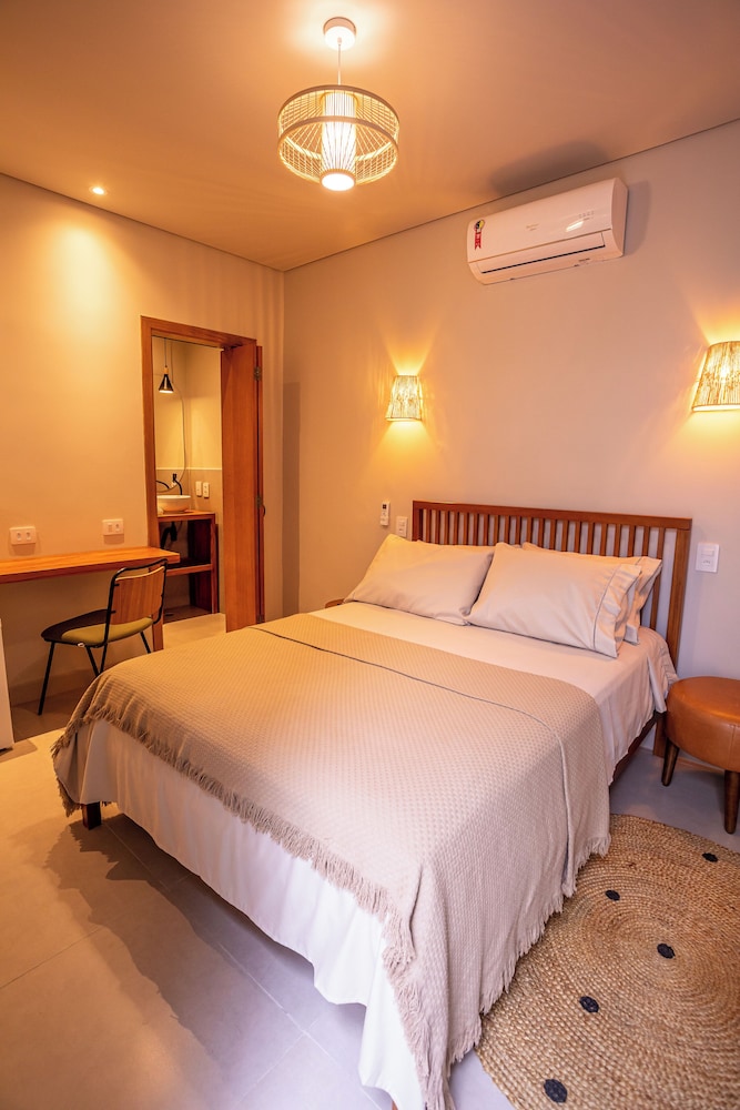 Available room