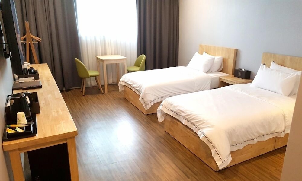 Deluxe Twin Room photo 3