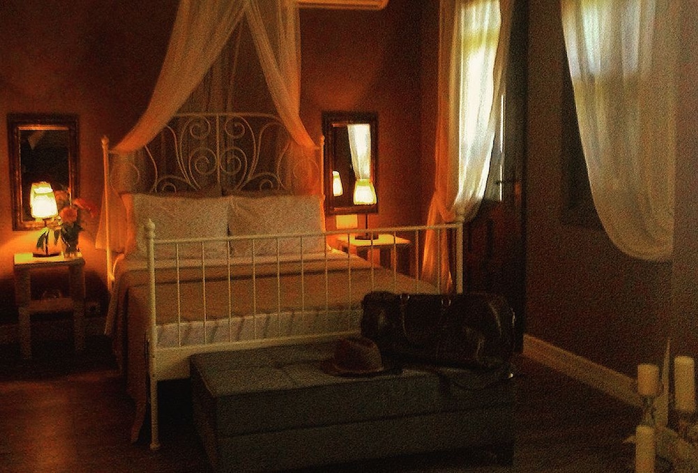 Standard Double or Twin Room photo 3