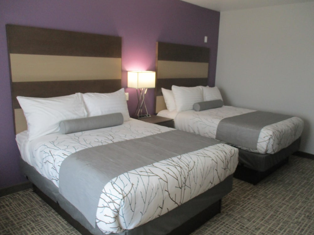 Standard Room, 2 Queen Beds, Non Smoking, Refrigerator & Microwave