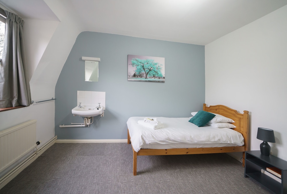 Basic Single Room , Shared bathroom photo 1
