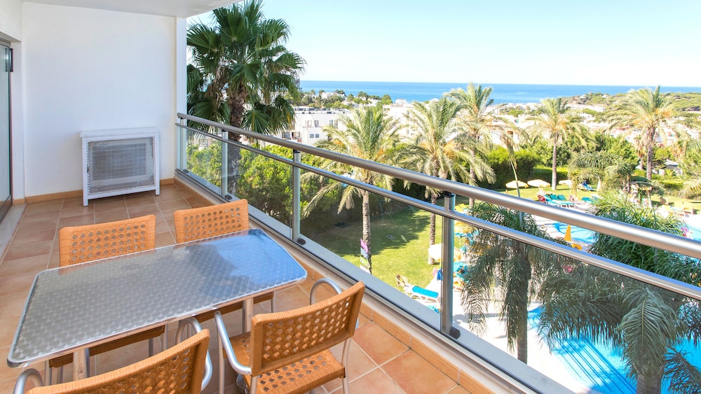 Standard Apartment, 1 Bedroom, Sea View thumbnail 6