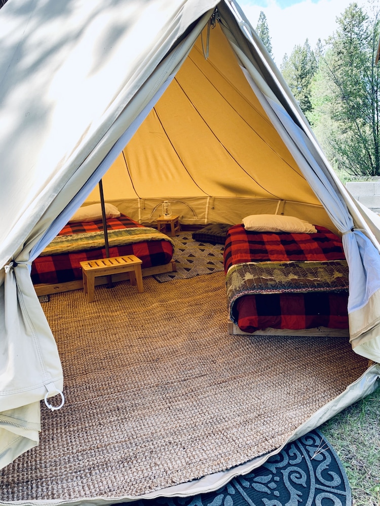 Family Tent, Multiple Beds, Courtyard Area (2)