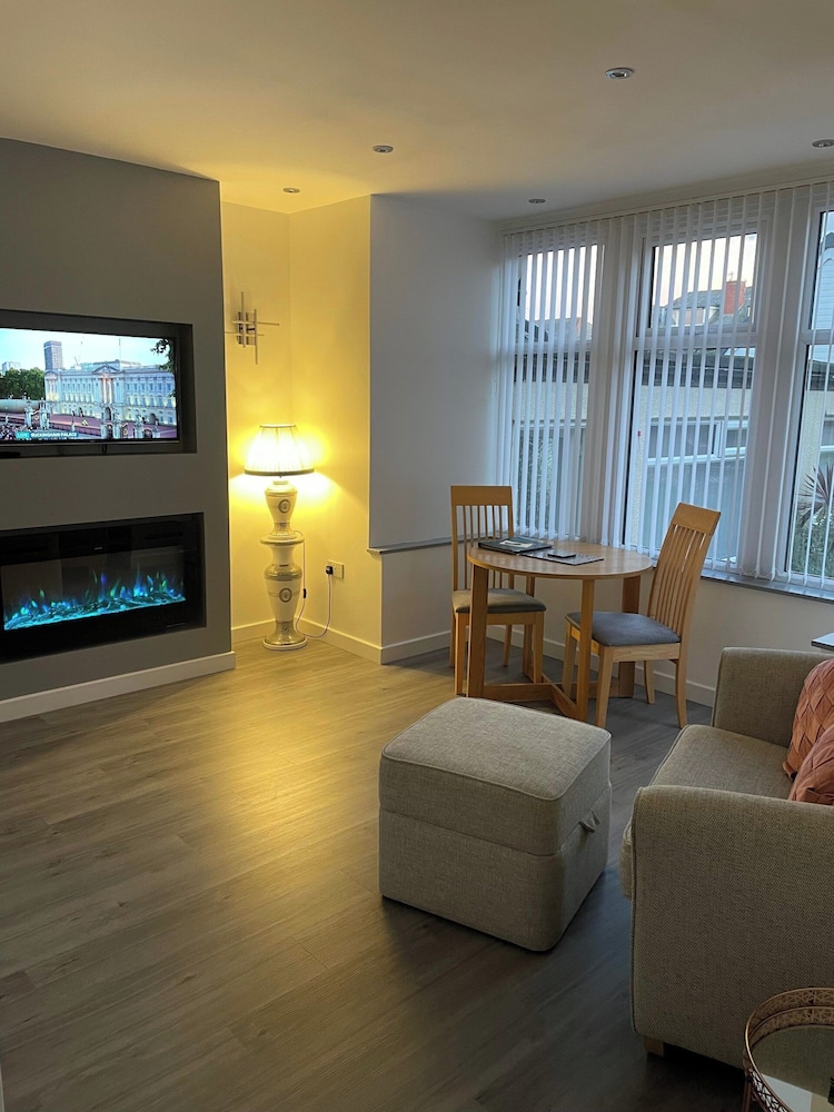 Apartment, 1 Bedroom, Private Bathroom, Ground Floor (Apartment 2)