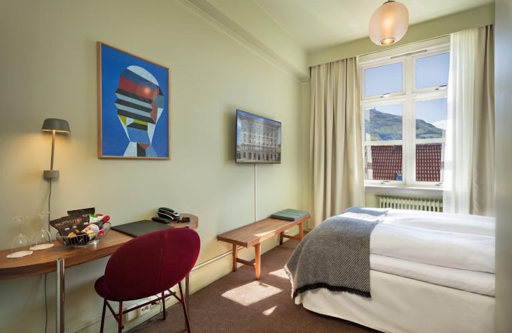Standard Double Room - Photo 3