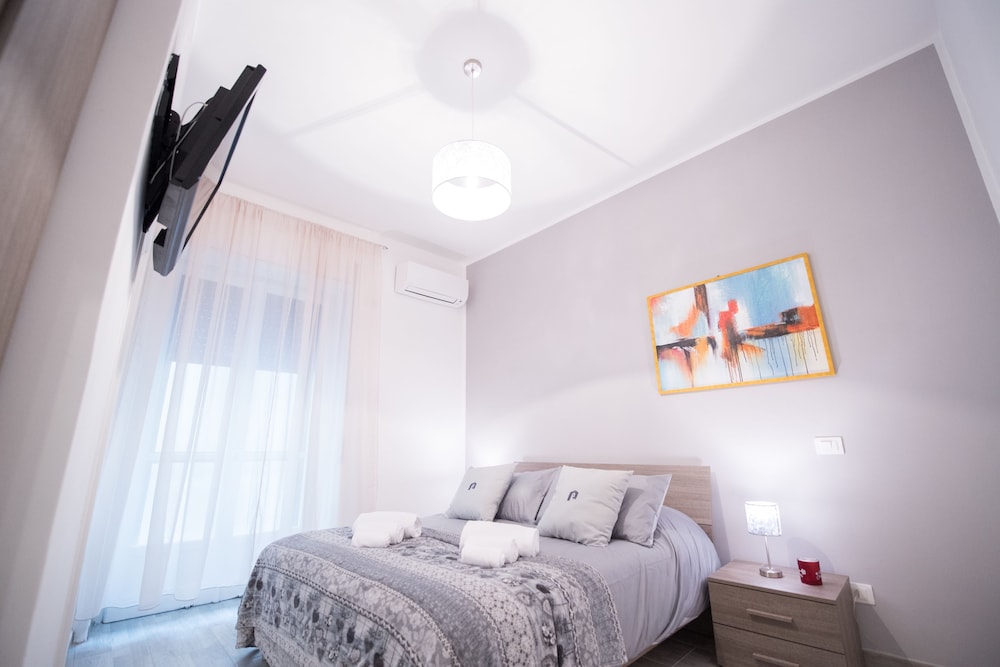 Classic Triple Room, Balcony