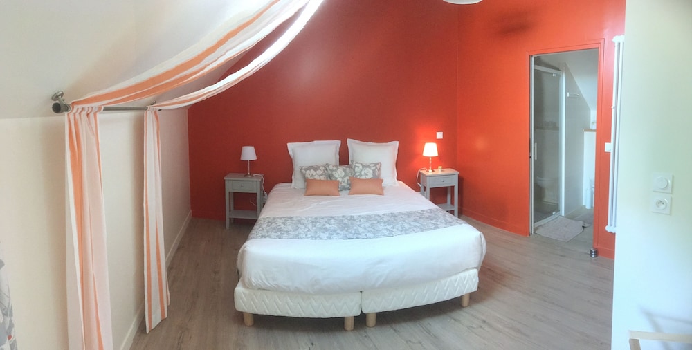 Comfort Double or Twin Room, Ensuite, Garden View (Olympe) photo 1