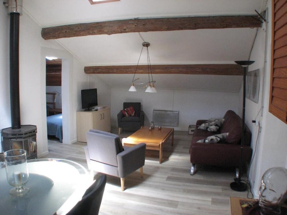 Family Apartment, 2 Bedrooms, Patio photo 1