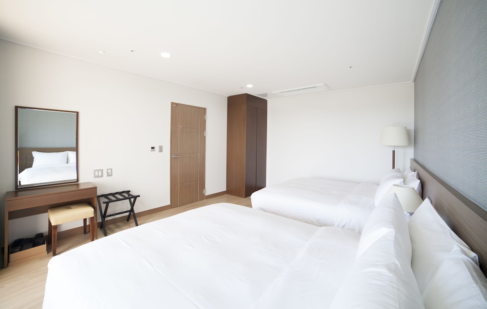 Junior Suite, 1 Bedroom, Terrace photo 3