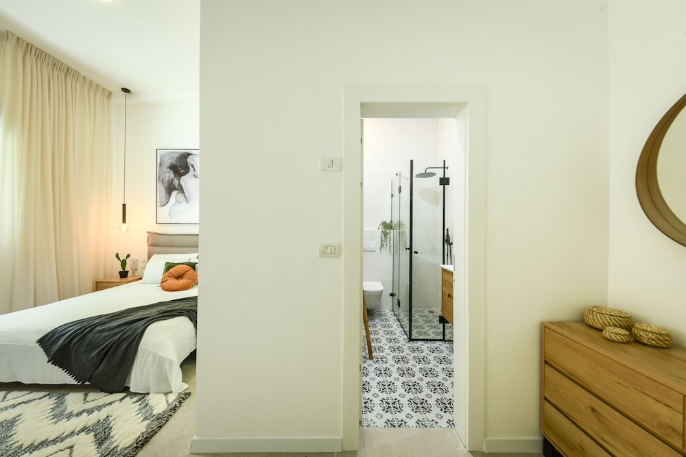 Apartment photo 3