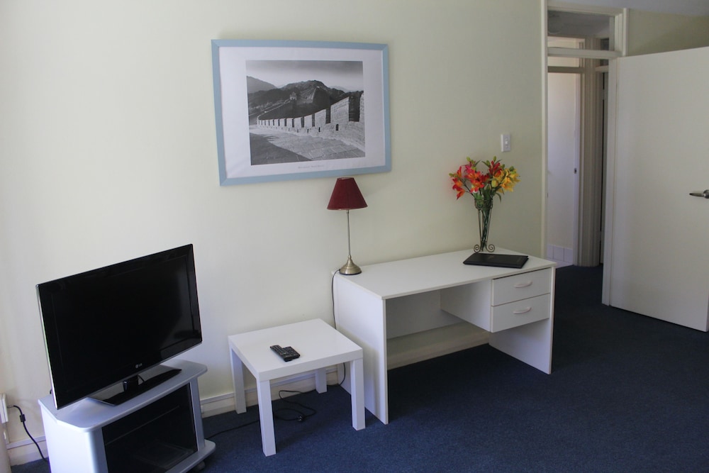 Apartment photo 1