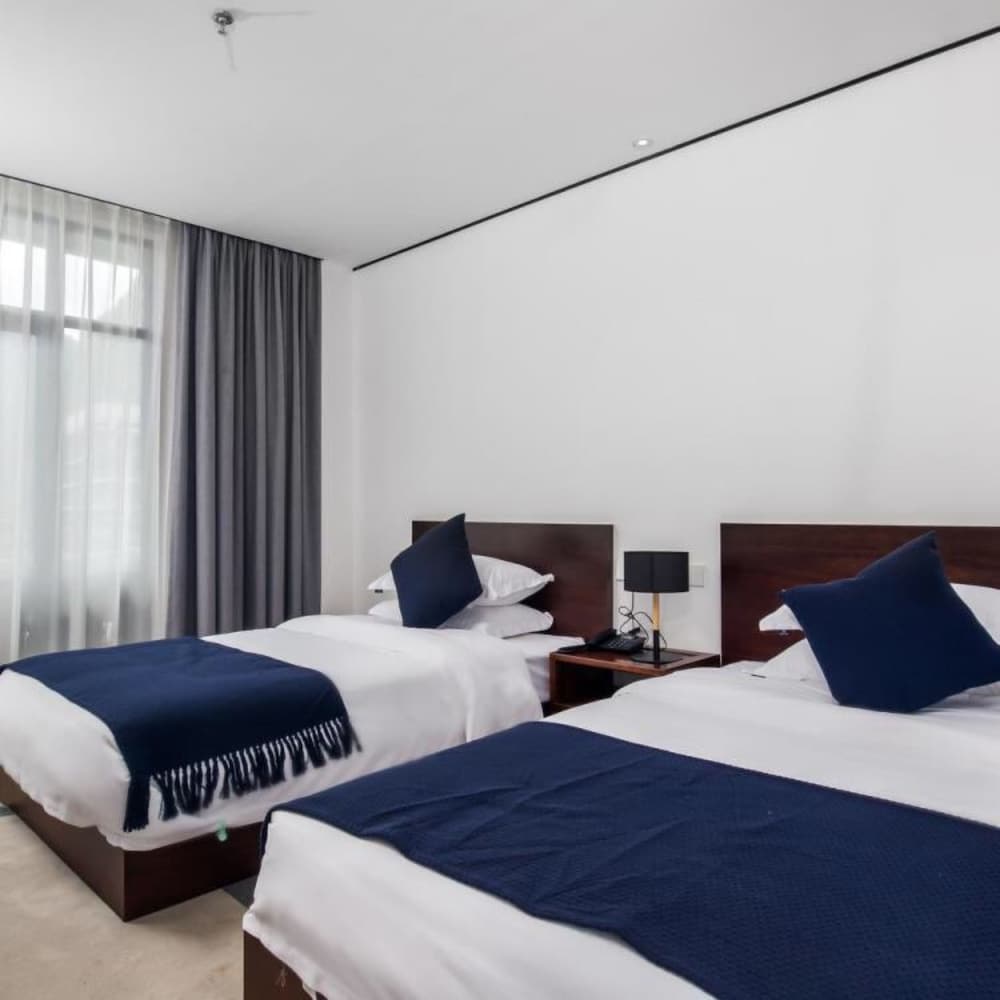 Superior Twin Room, Balcony photo 2
