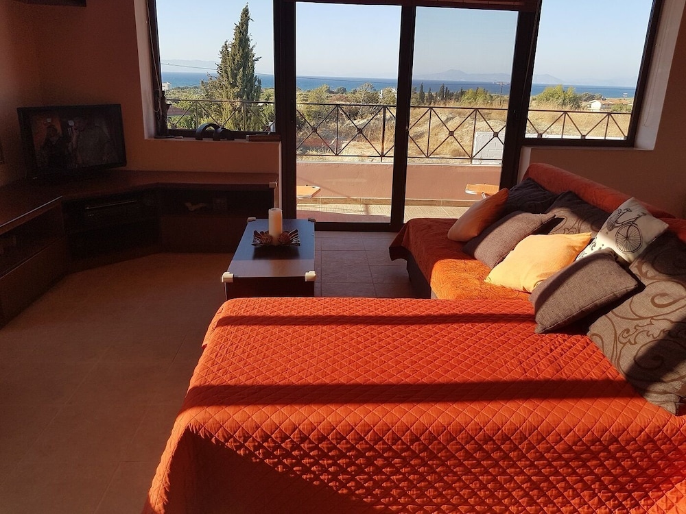 Panoramic Apartment, 2 Bedrooms, Sea View (Afrodite)