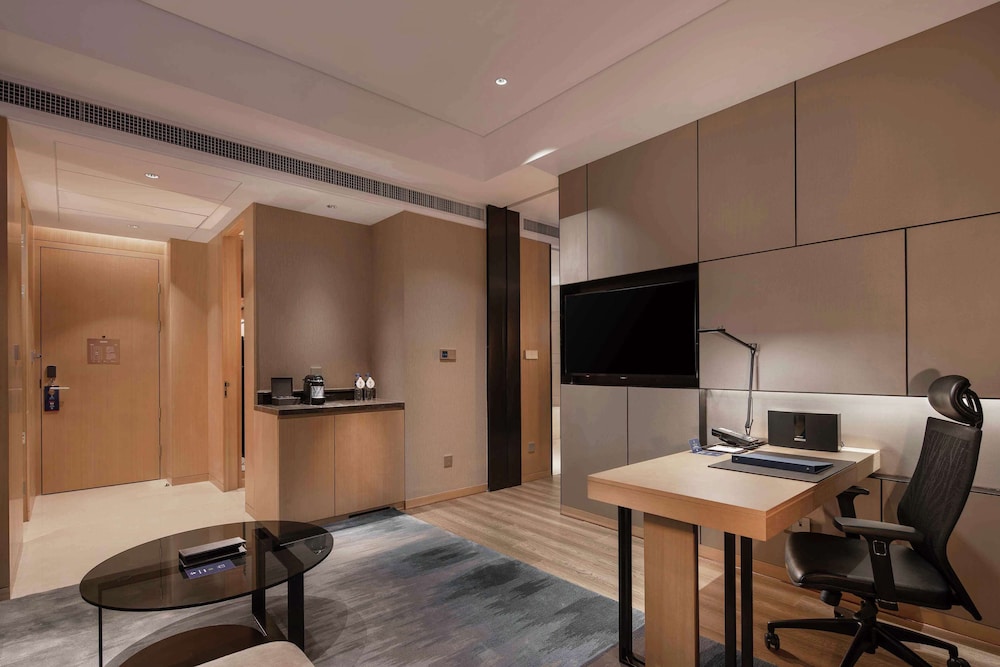 Suite, 1 Bedroom photo 3