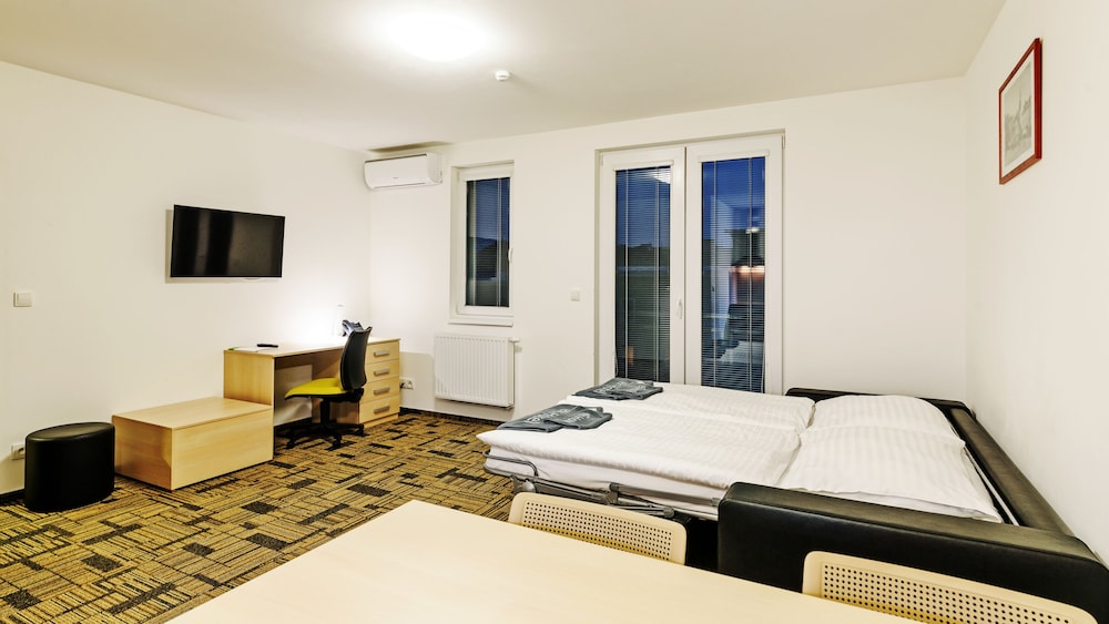 Executive Apartment, 2 Bedrooms photo 2