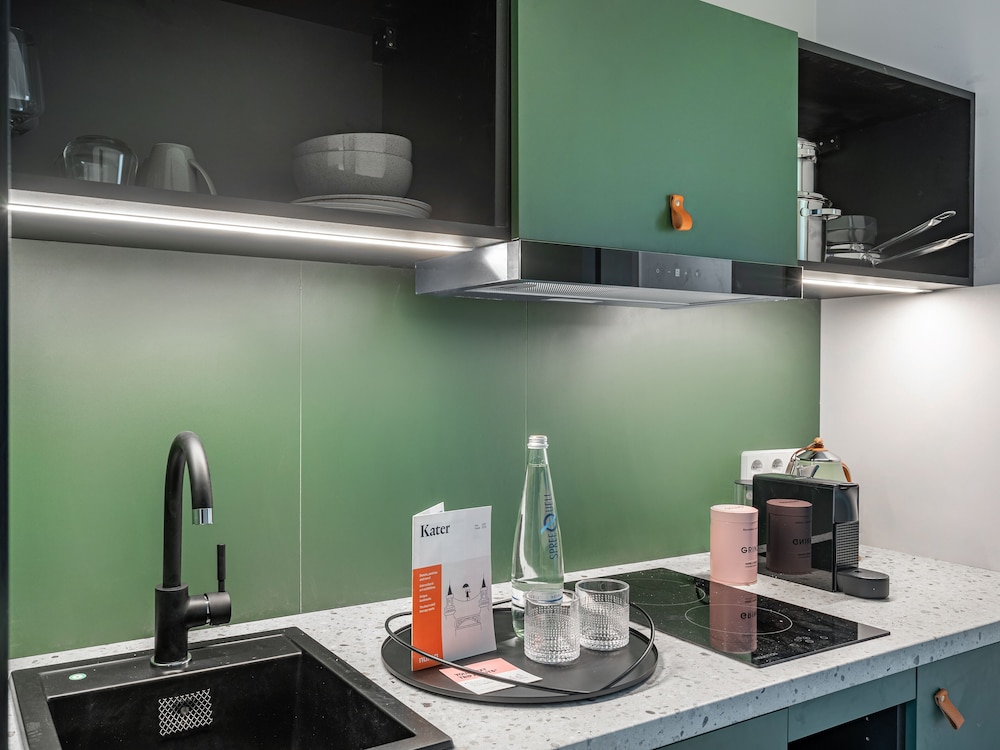 Medium Studio with Kitchen photo 3