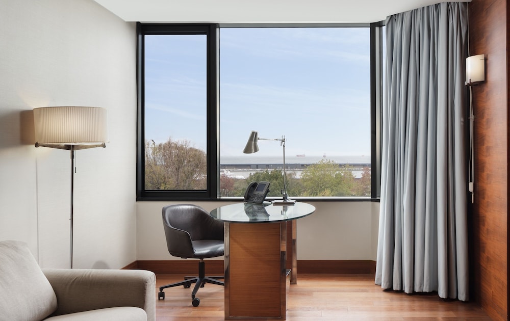 Club Suite