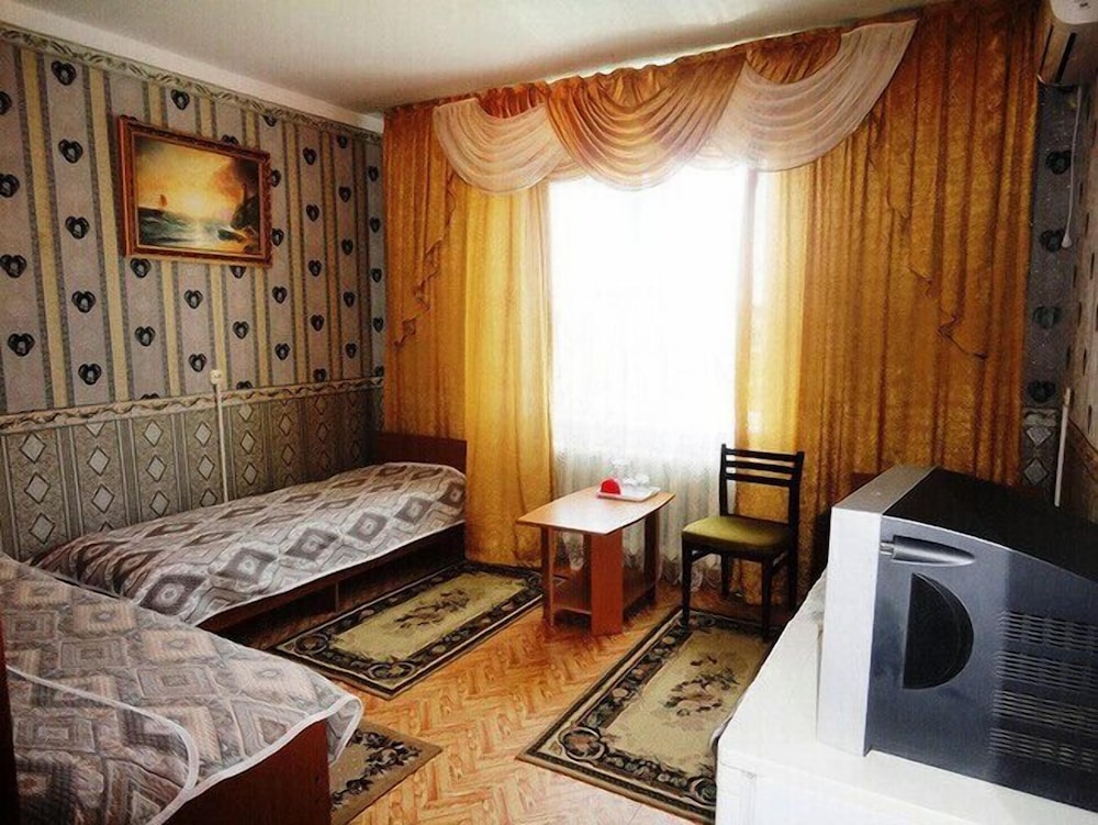 Basic Triple Room (2) photo 1